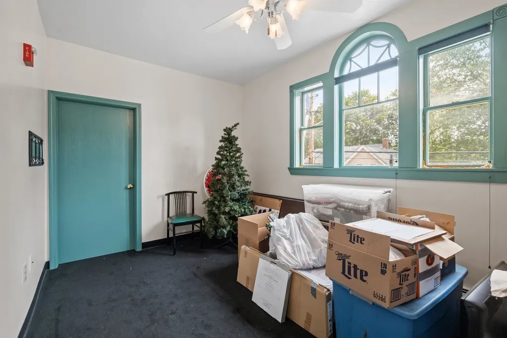 80 West Bow Street Franklin NH 03235