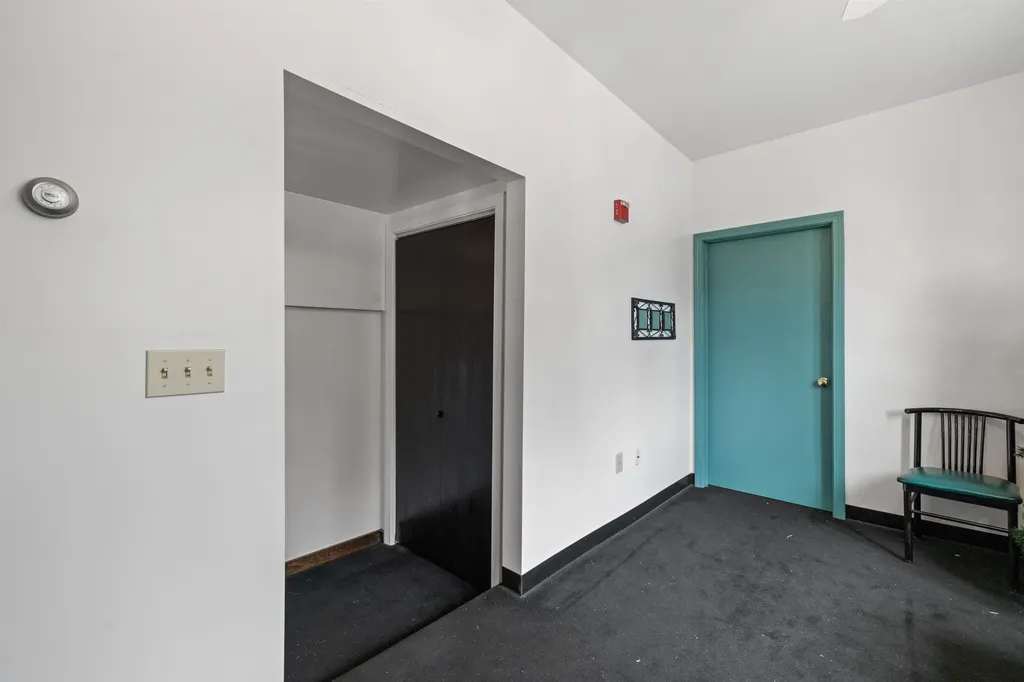 80 West Bow Street Franklin NH 03235