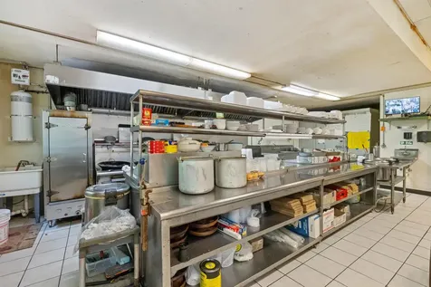 80 West Bow Street Franklin NH 03235