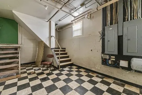 80 West Bow Street Franklin NH 03235