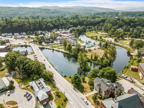 80 West Bow Street Franklin NH 03235