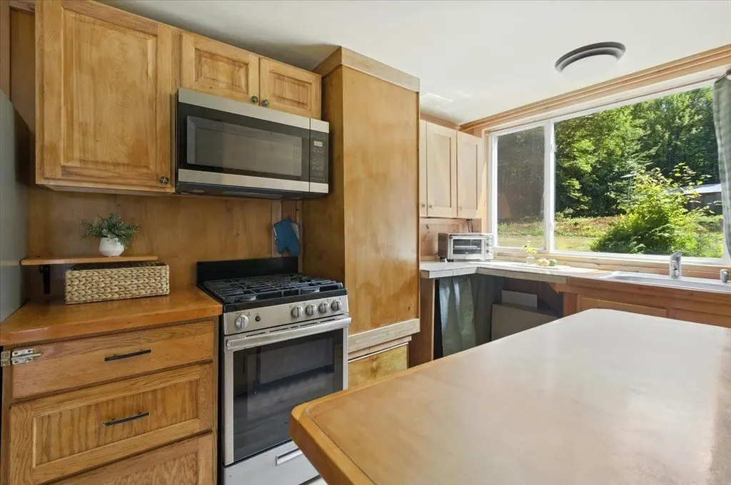 79 Deep Gibou Road Montgomery VT 05471