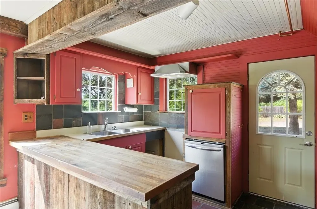 46 Indian Point Road Castleton VT 05732