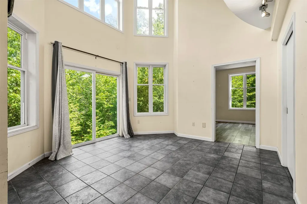 106 Rangeway Road Dunbarton NH 03046