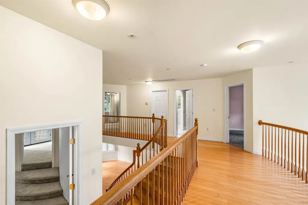 106 Rangeway Road Dunbarton NH 03046