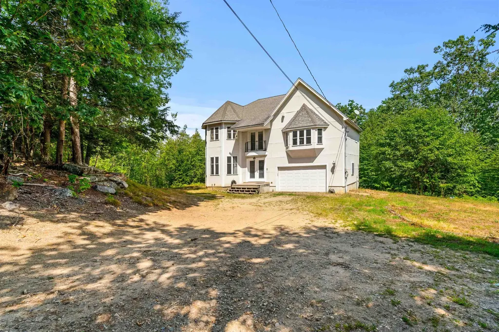 106 Rangeway Road Dunbarton NH 03046