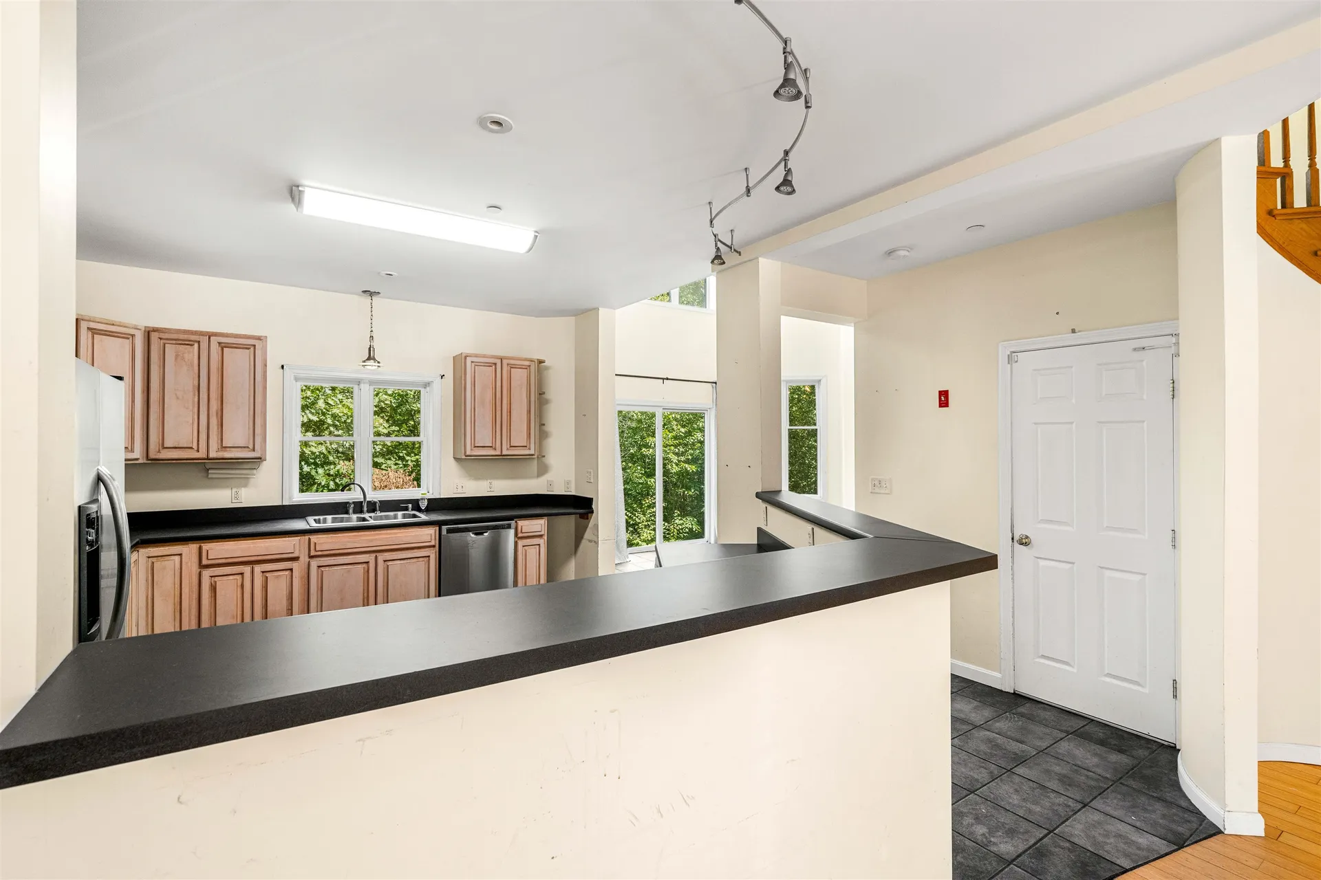 106 Rangeway Road Dunbarton NH 03046