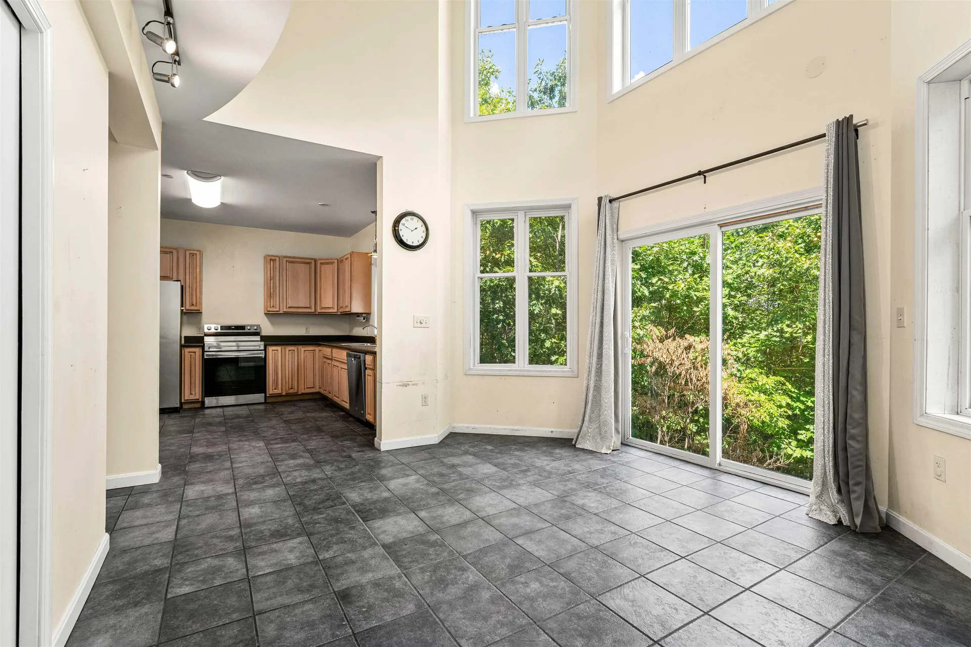 106 Rangeway Road Dunbarton NH 03046