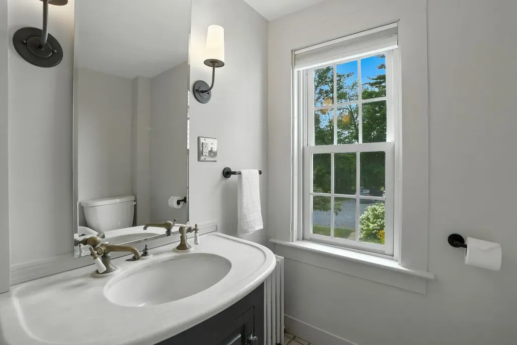 199 Upland Farm Road Peterborough NH 03458