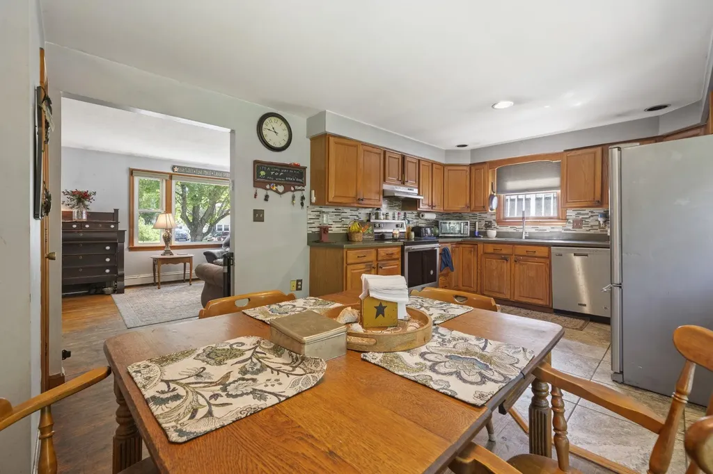 27 Iceland Circle Keene NH 03431