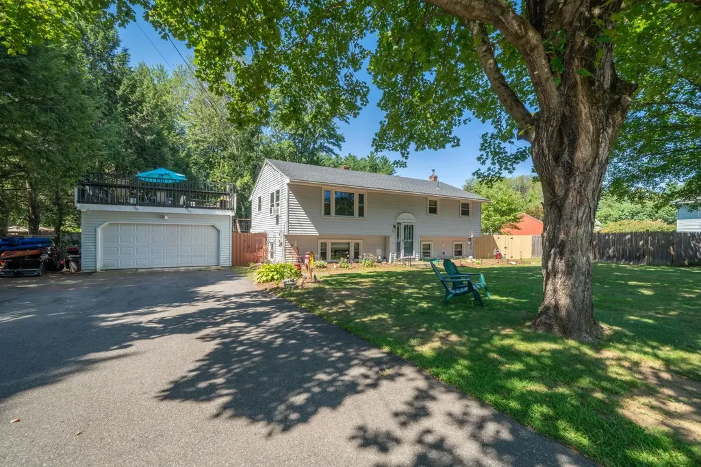 27 Iceland Circle Keene NH 03431