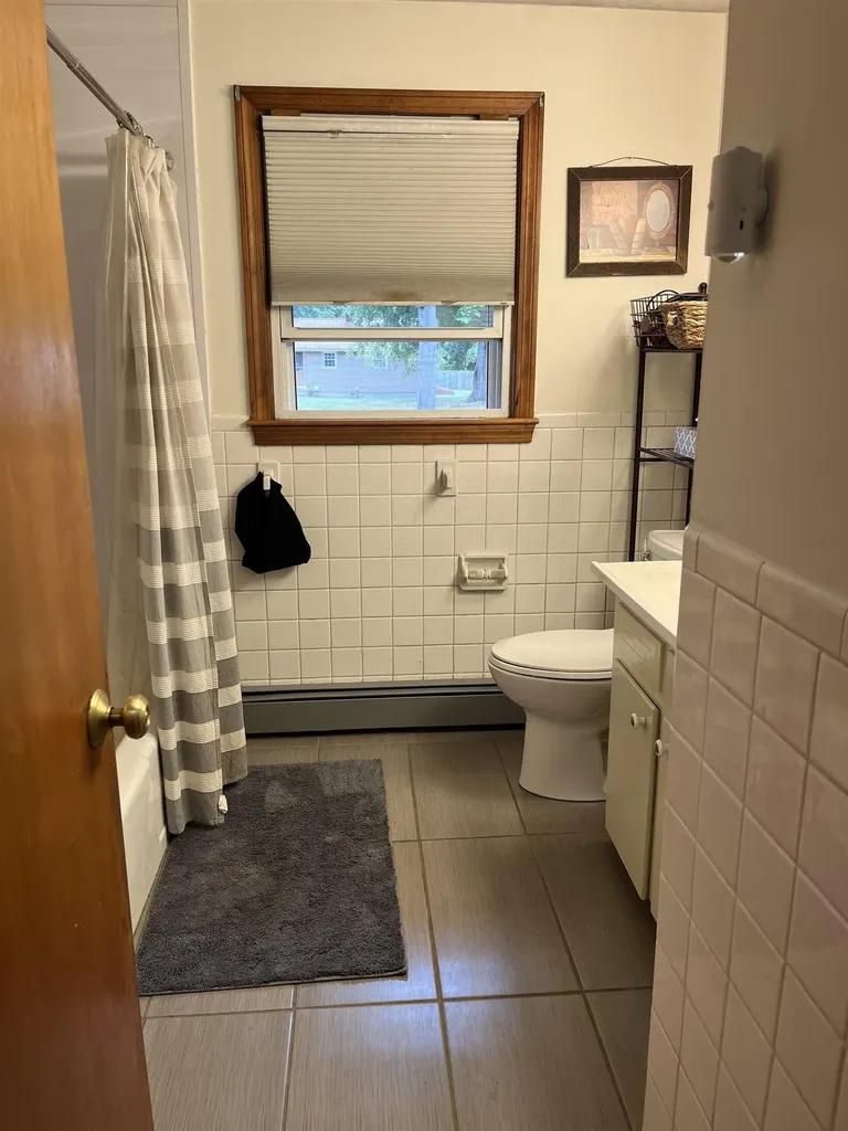 27 Iceland Circle Keene NH 03431