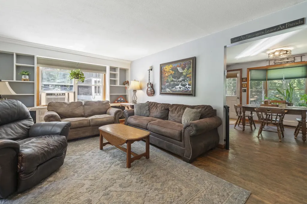 27 Iceland Circle Keene NH 03431