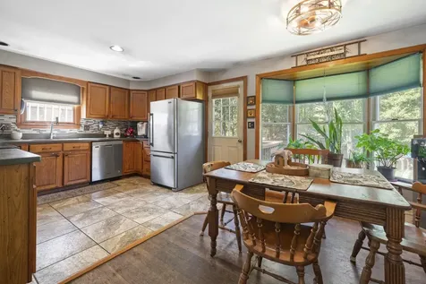 27 Iceland Circle Keene NH 03431