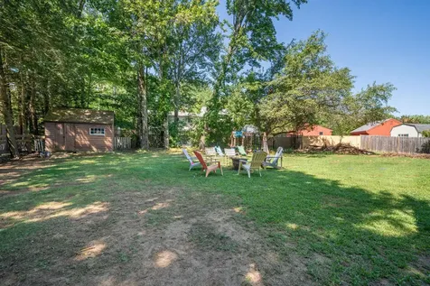 27 Iceland Circle Keene NH 03431