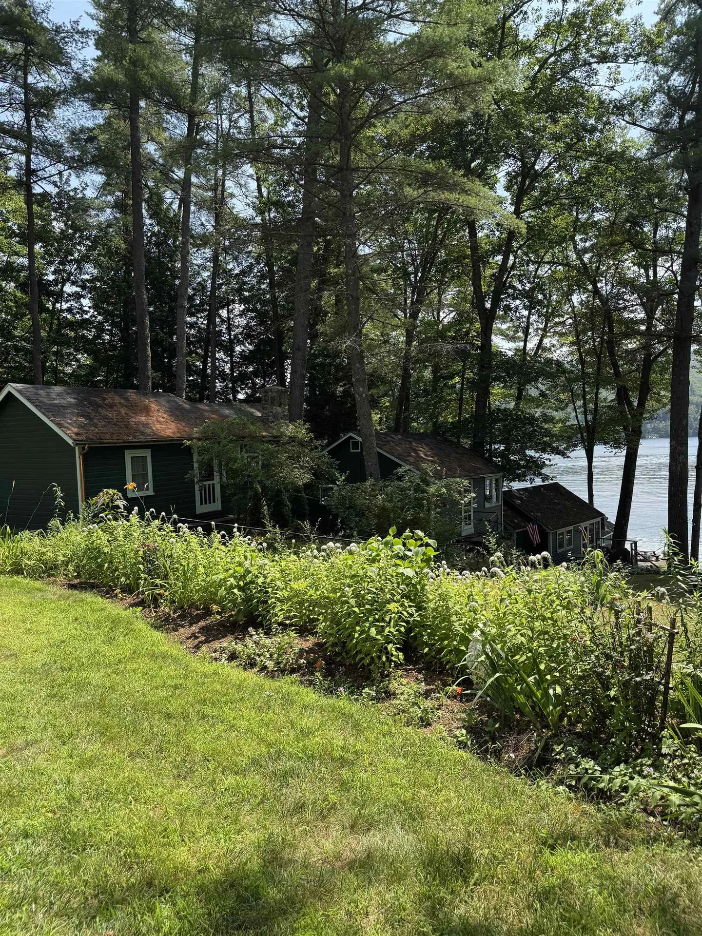 37 Old Ledge Road Holderness NH 03245