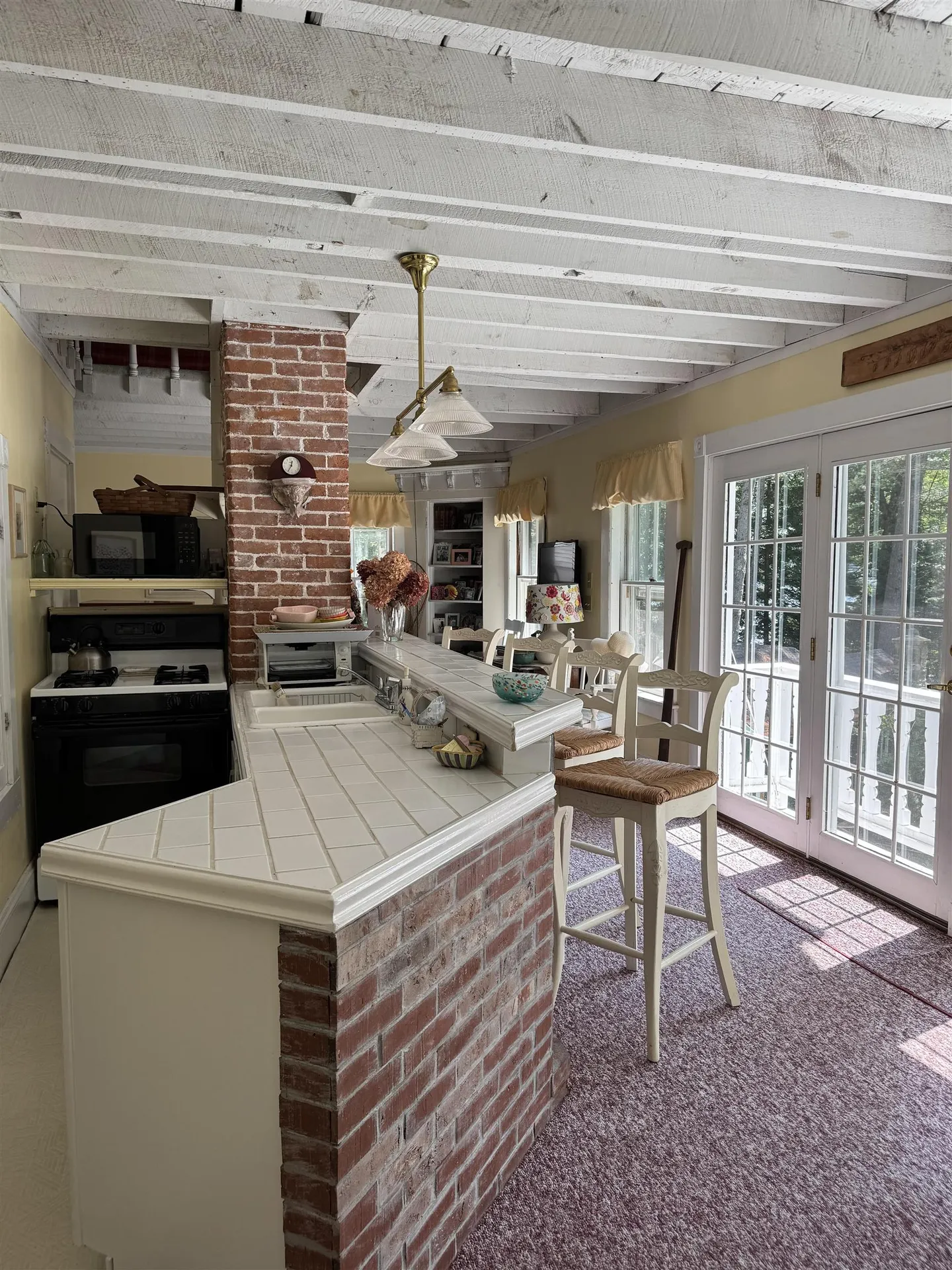 37 Old Ledge Road Holderness NH 03245