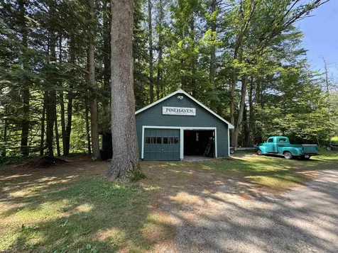 37 Old Ledge Road Holderness NH 03245