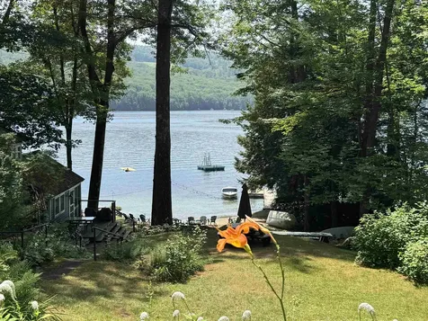 37 Old Ledge Road Holderness NH 03245