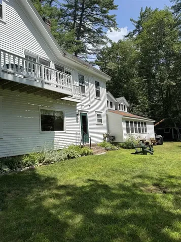 37 Old Ledge Road Holderness NH 03245