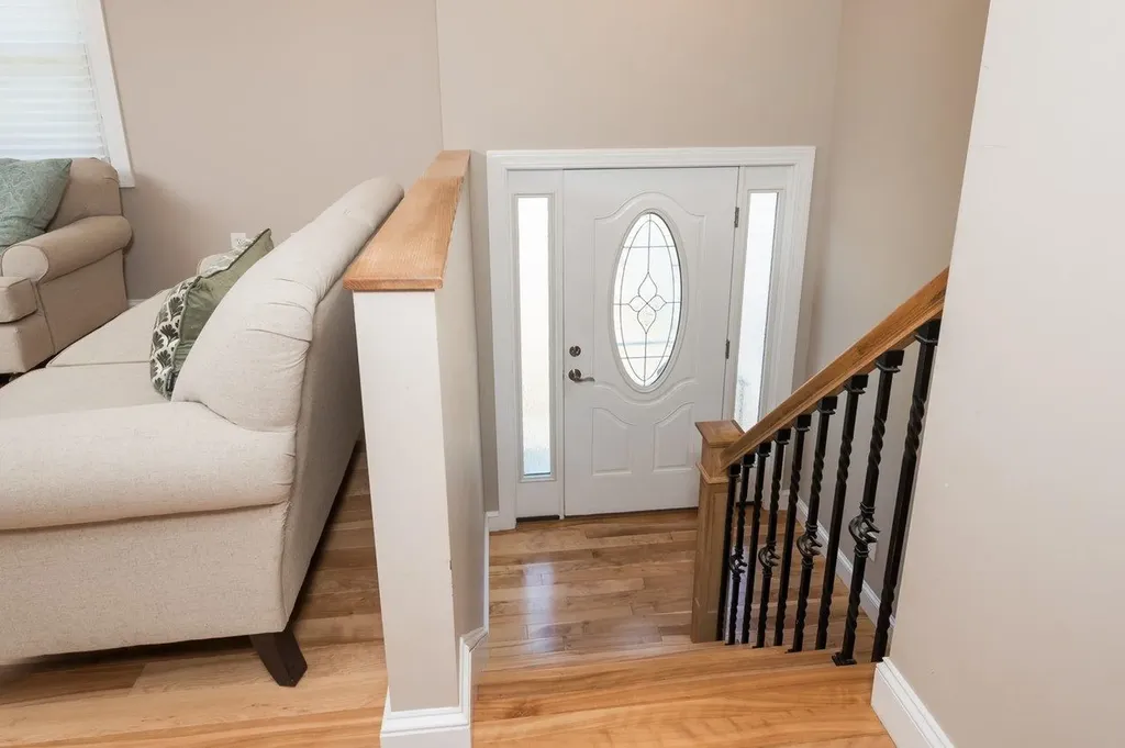 8 Westwood Circle Dover NH 03820