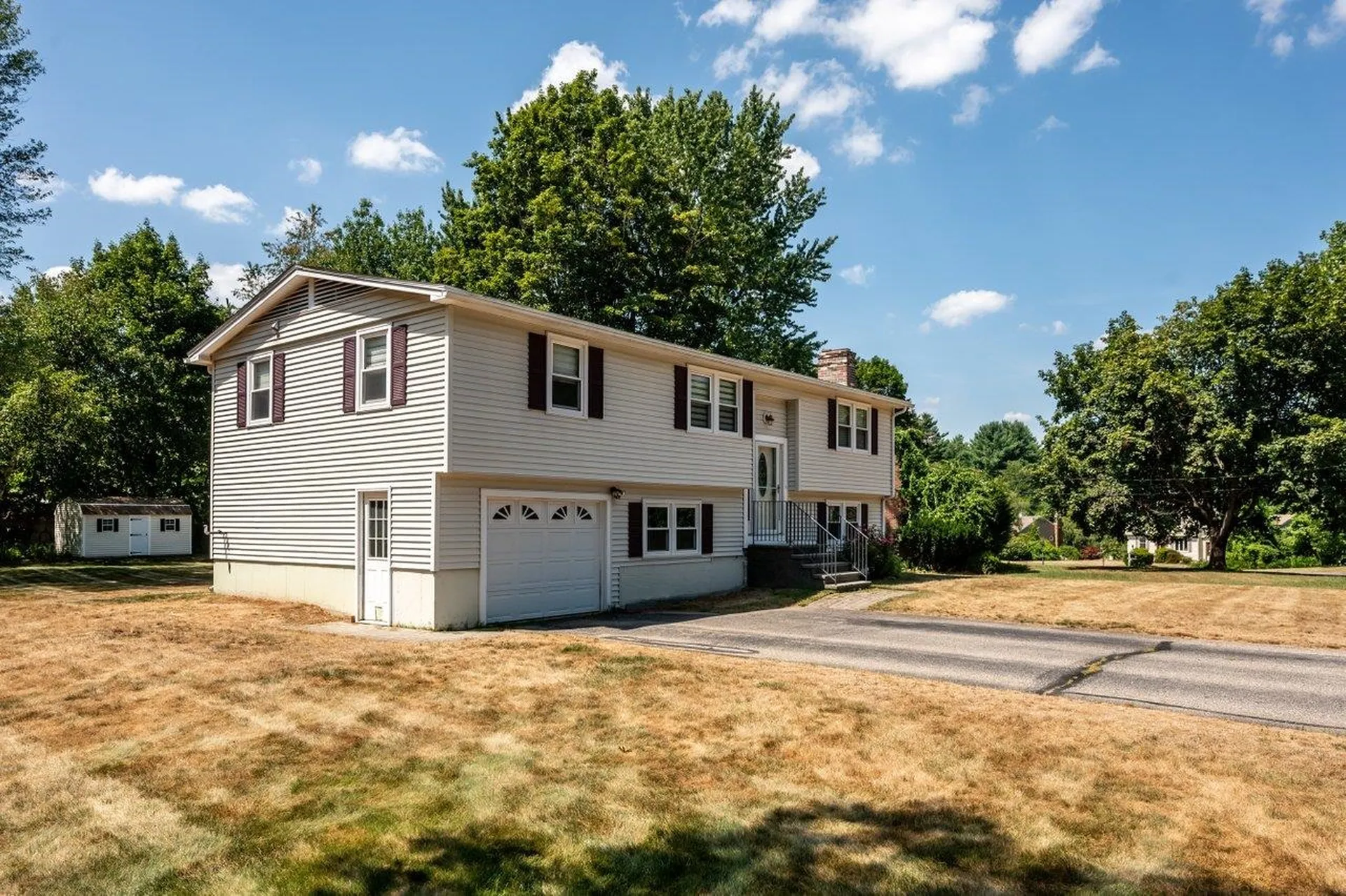 8 Westwood Circle Dover NH 03820