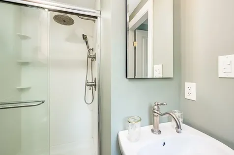 8 Westwood Circle Dover NH 03820