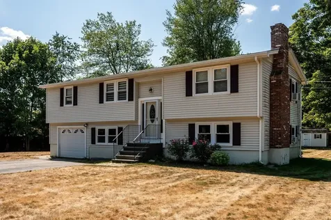 8 Westwood Circle Dover NH 03820
