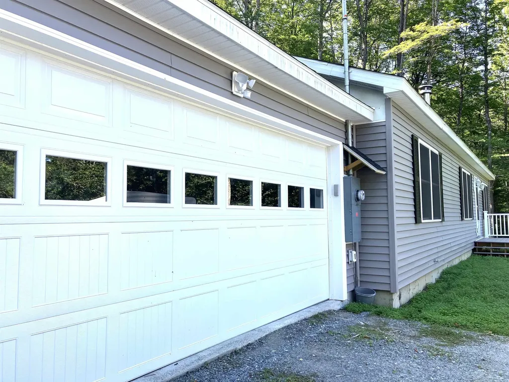 47 Upper Howes Way Wilmington VT 05363