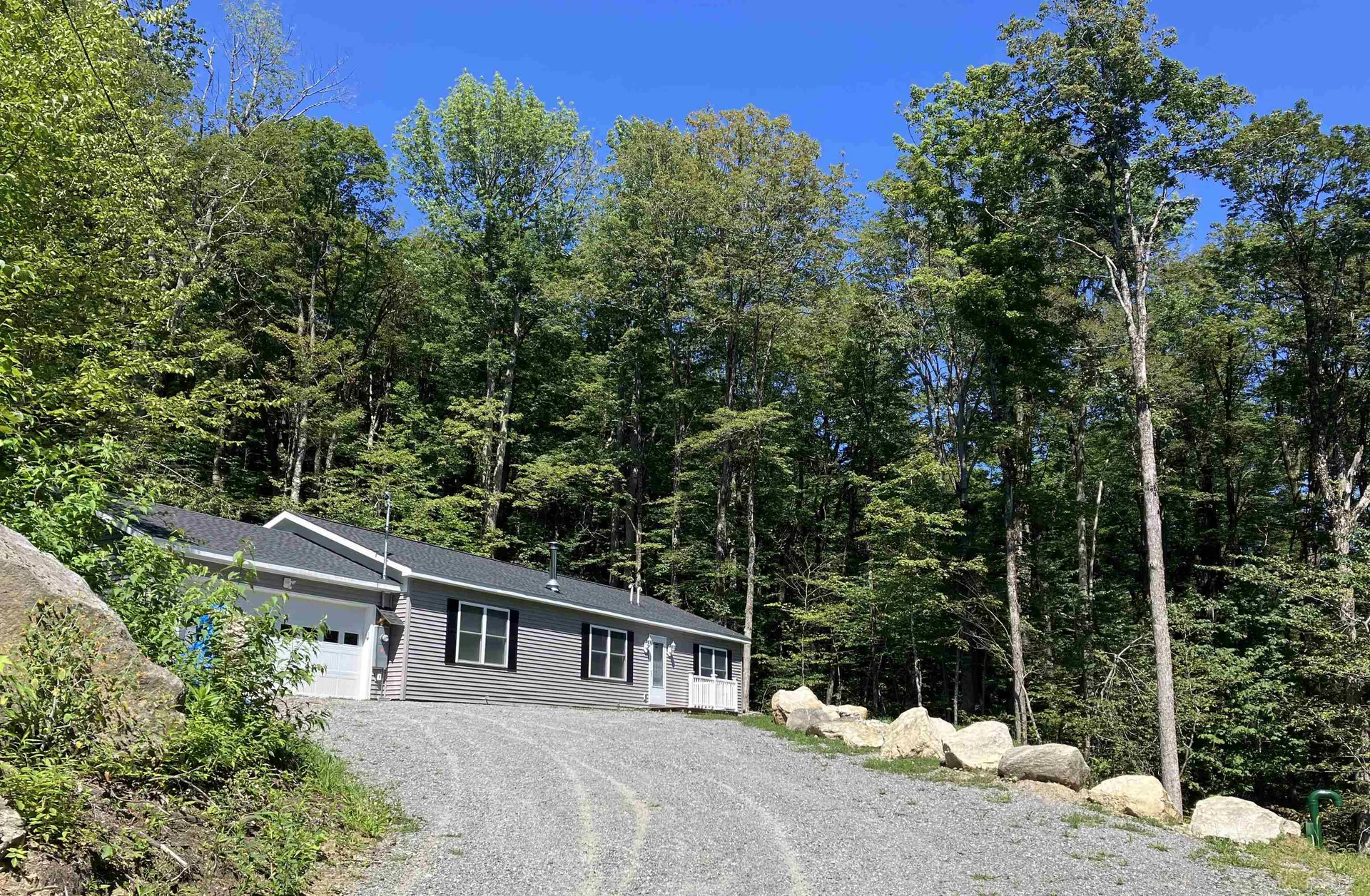 47 Upper Howes Way Wilmington VT 05363