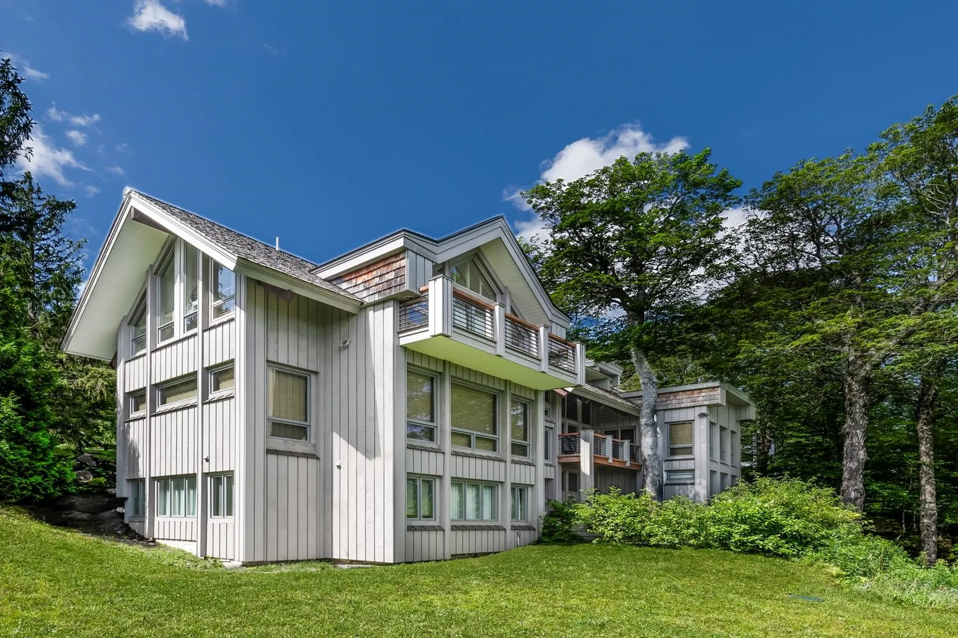 192 North Brookwood Road Stratton VT 05155