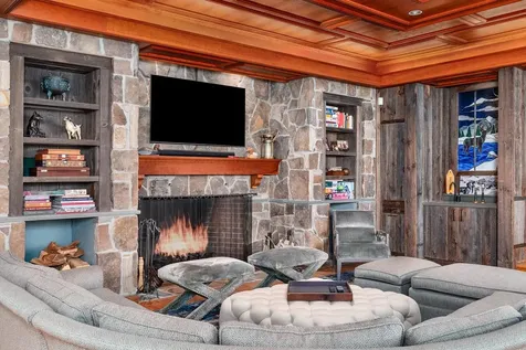 192 North Brookwood Road Stratton VT 05155