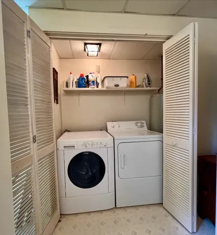 100 Walsh Road Sandgate VT 05250