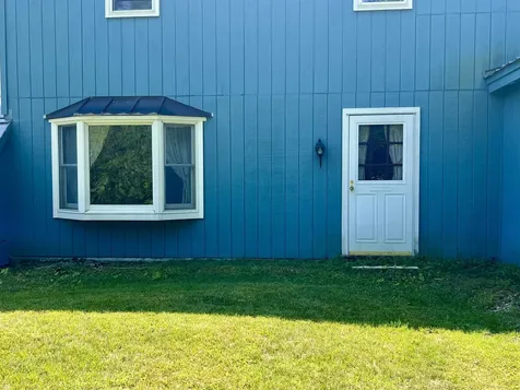 100 Walsh Road Sandgate VT 05250