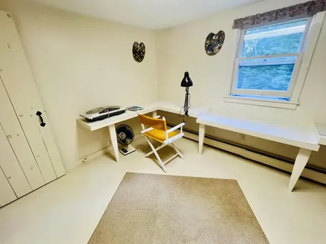 100 Walsh Road Sandgate VT 05250