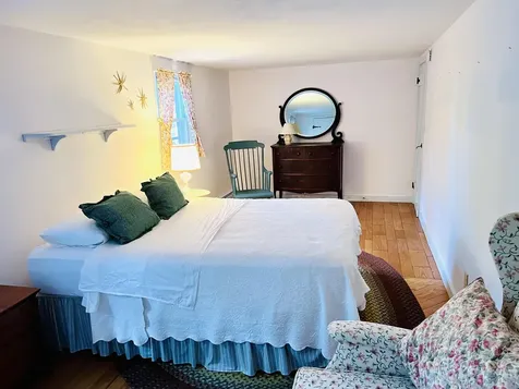 100 Walsh Road Sandgate VT 05250