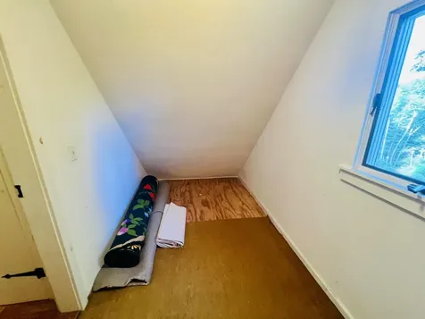 100 Walsh Road Sandgate VT 05250