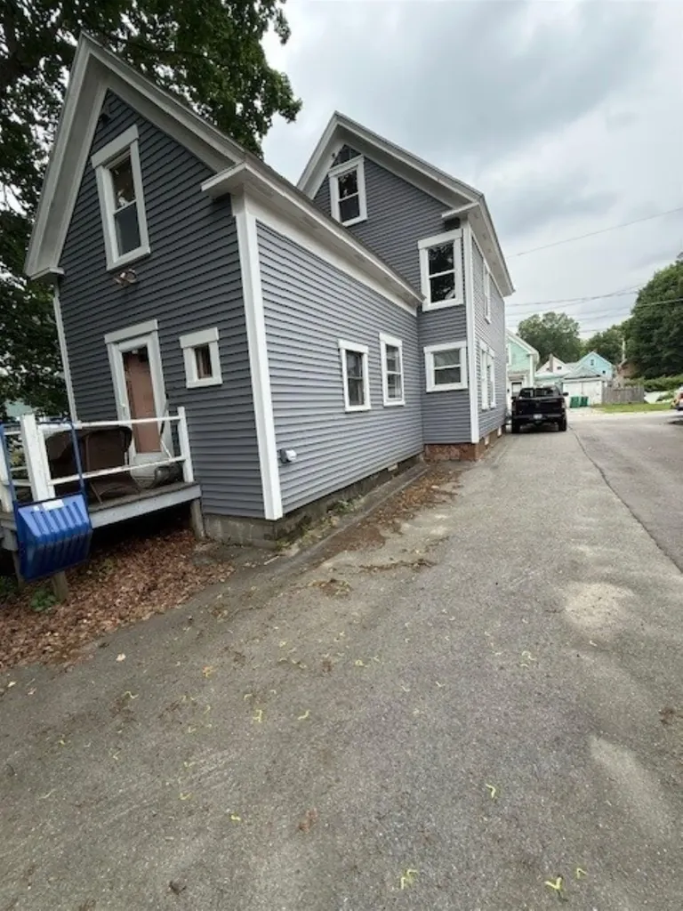 5 Friendship Street Rochester NH 03867