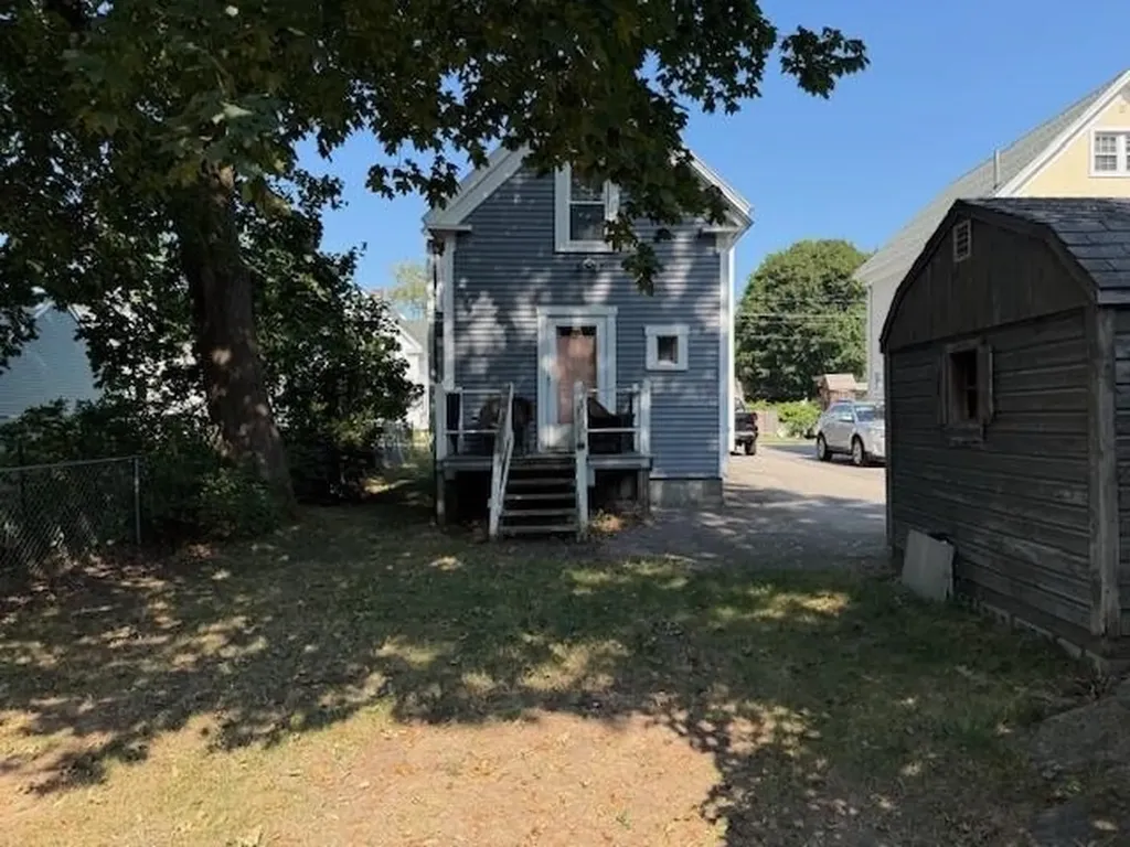 5 Friendship Street Rochester NH 03867