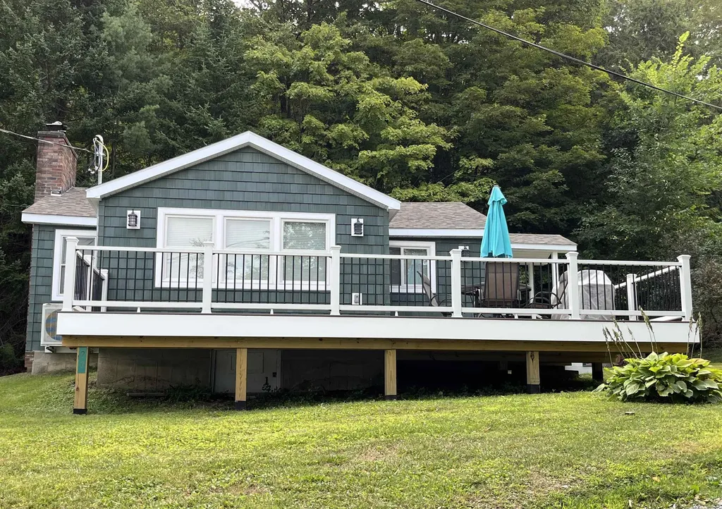 29 Cliff Dwellers Road Castleton VT 05735