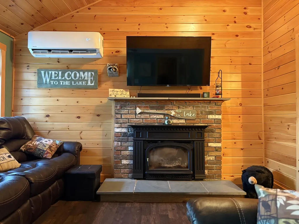 29 Cliff Dwellers Road Castleton VT 05735