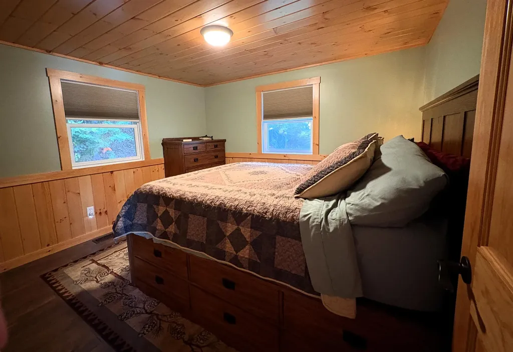 29 Cliff Dwellers Road Castleton VT 05735