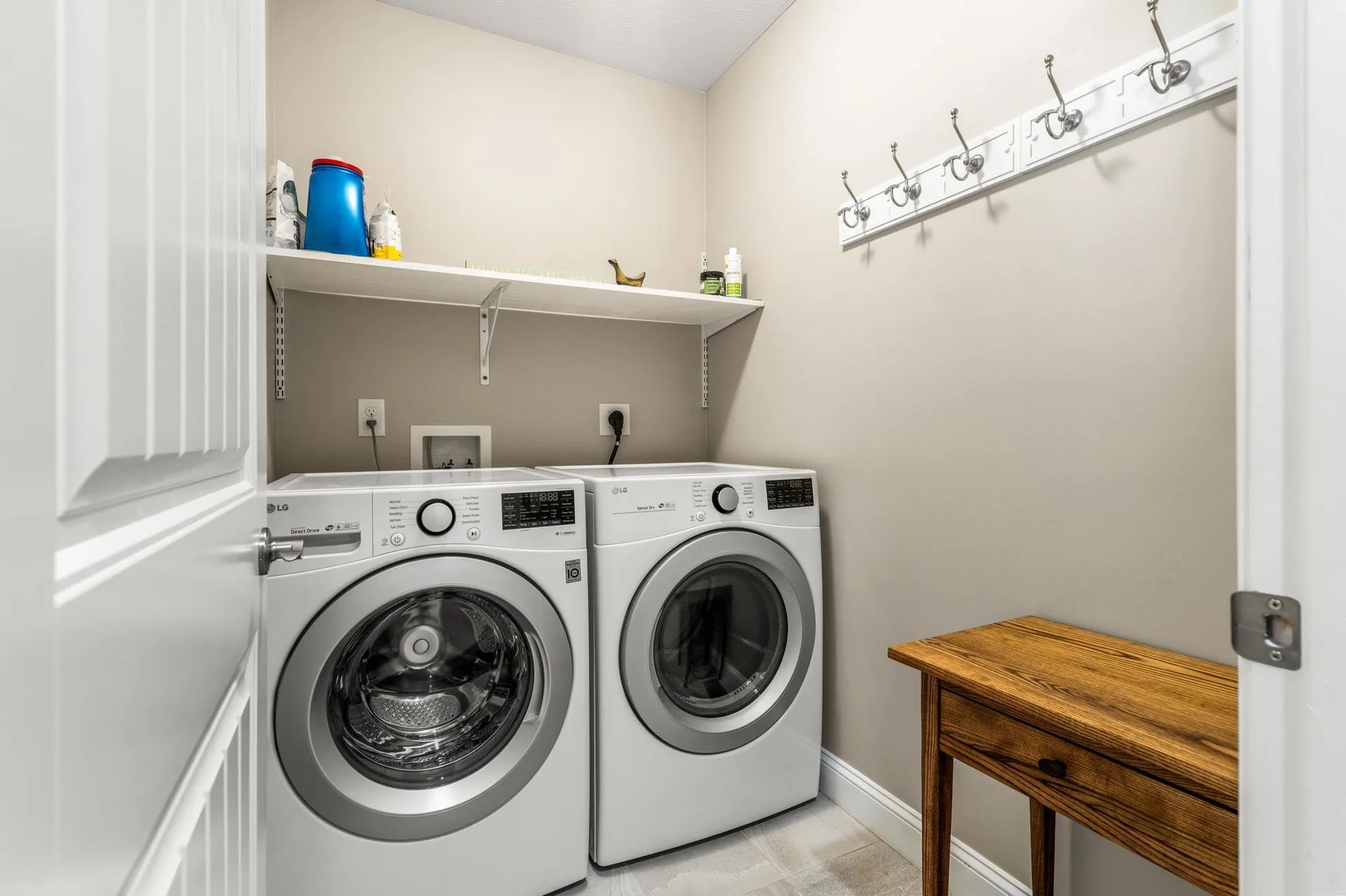 22 Cobbett Lane Hollis NH 03049