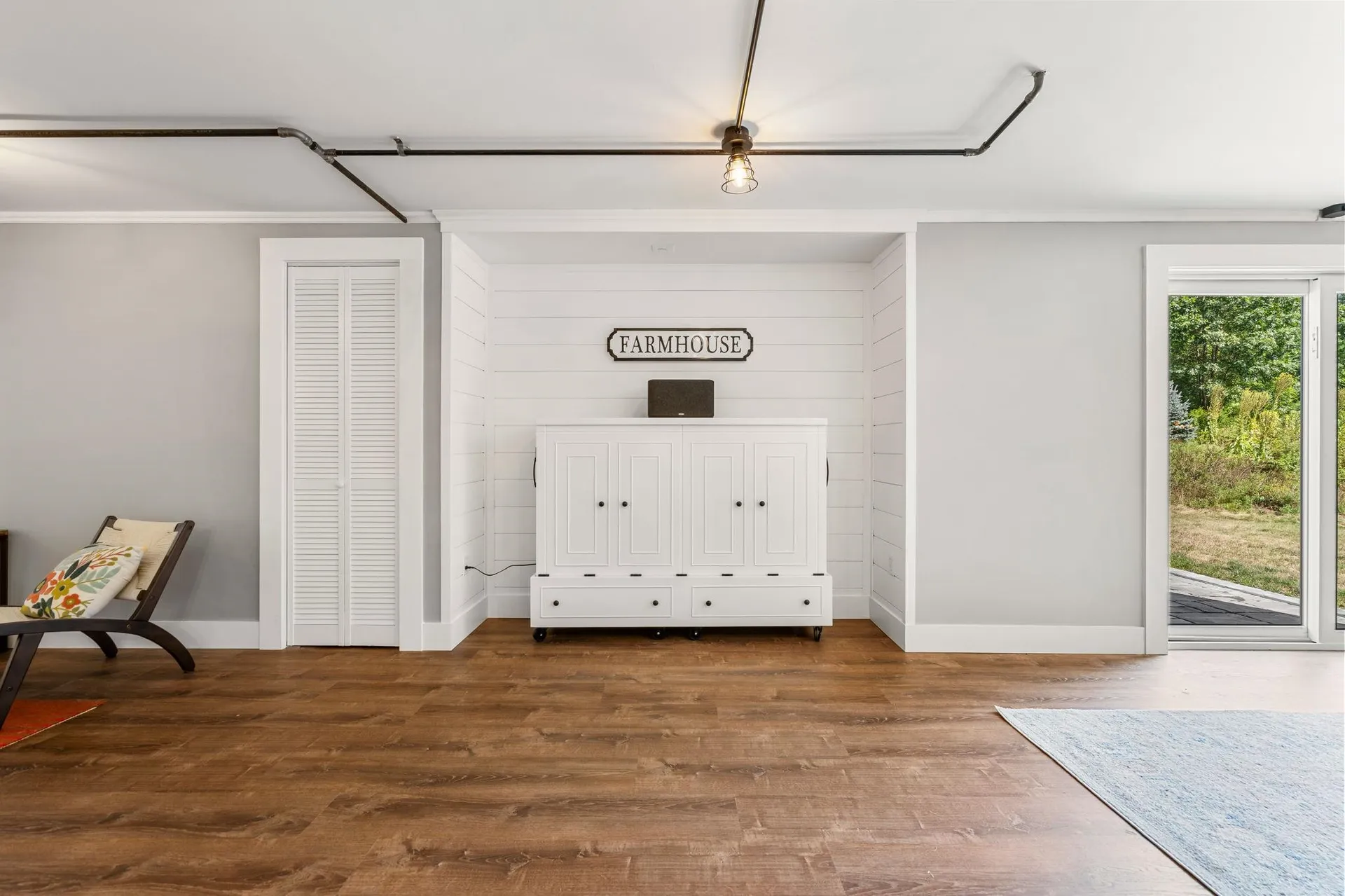 22 Cobbett Lane Hollis NH 03049