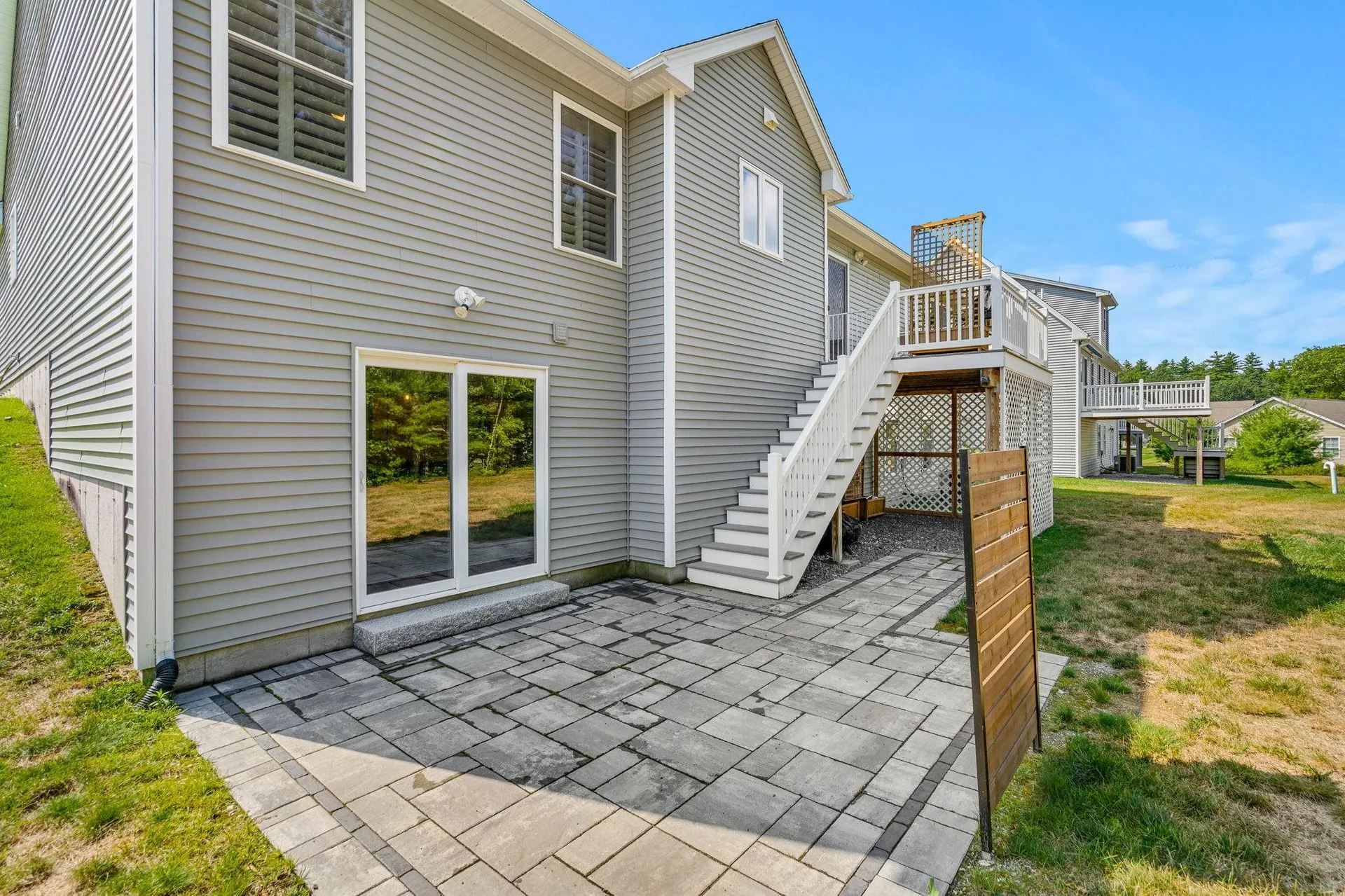 22 Cobbett Lane Hollis NH 03049