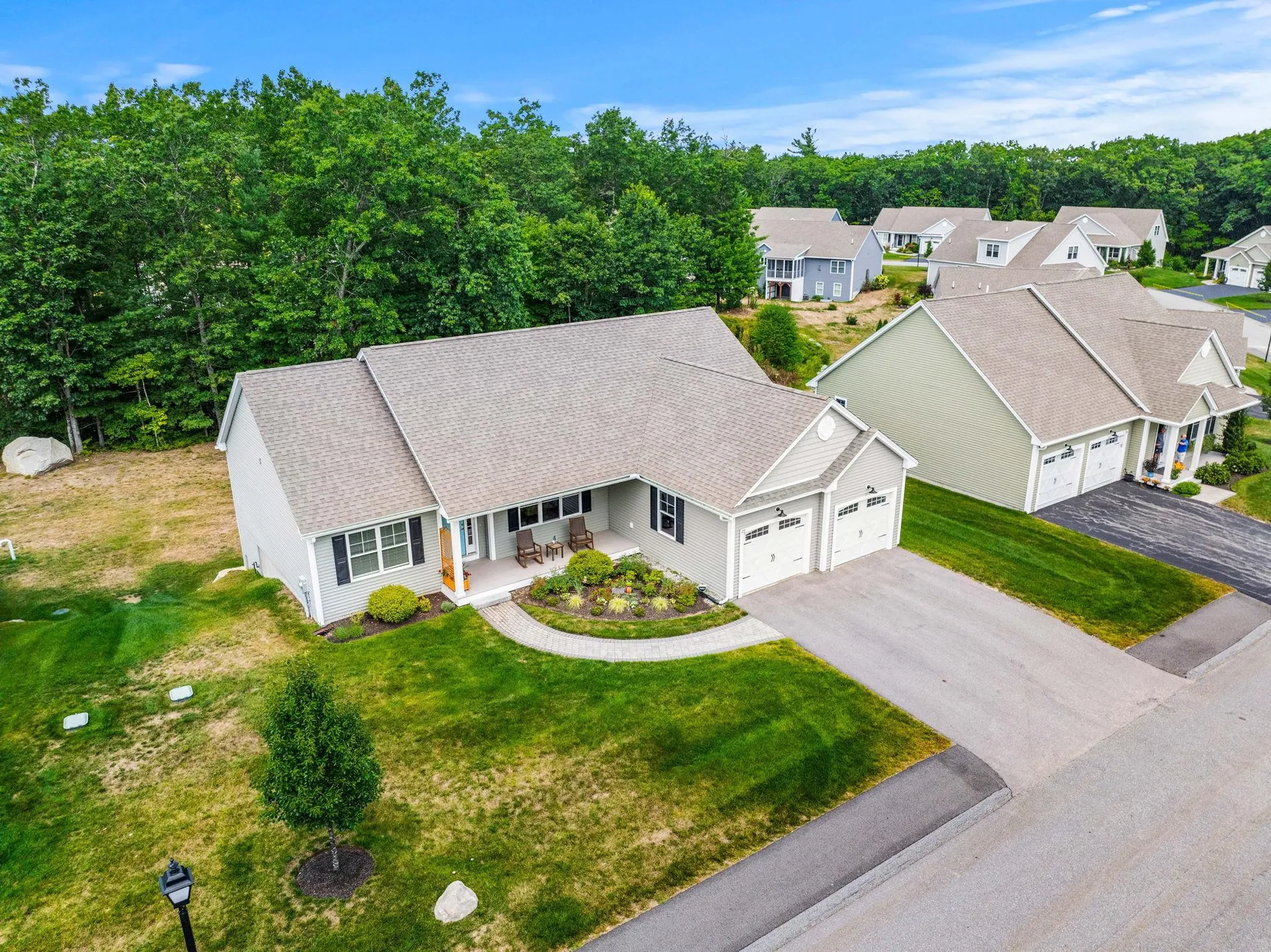 22 Cobbett Lane Hollis NH 03049