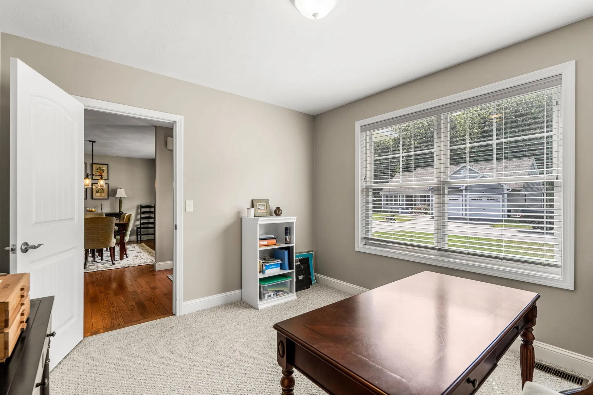 22 Cobbett Lane Hollis NH 03049