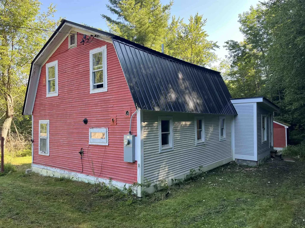 3084 Vt Route 125 Hancock VT 05748