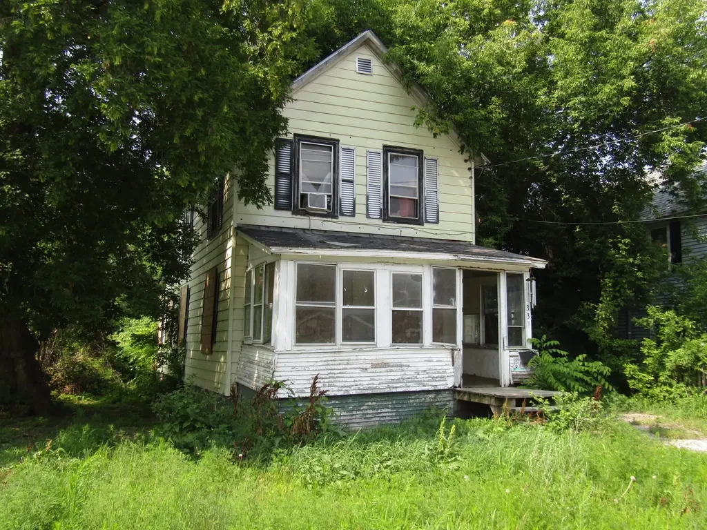 33 Fourth Street Swanton VT 05488