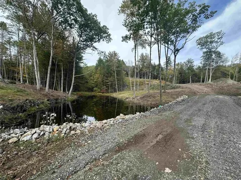 932 Middle Road Dummerston VT 05301